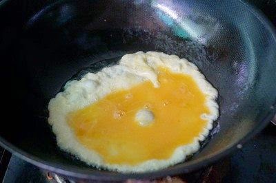 cách làm trứng chiên tôm ngon