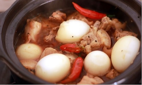 Cách nấu thịt kho trứng