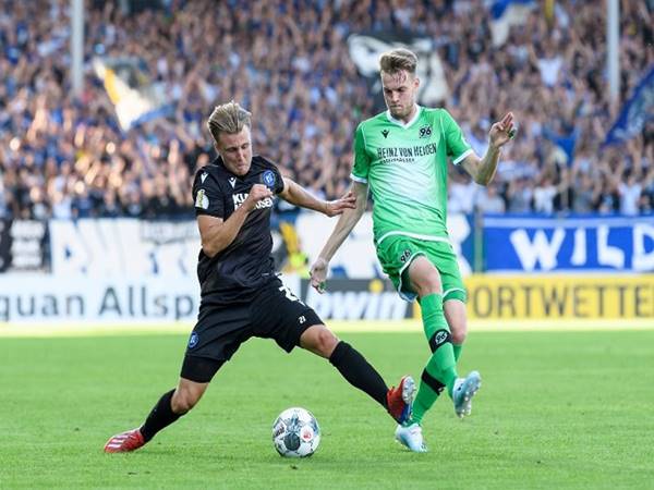 Dự đoán bóng đá Bielefeld vs Karlsruhe (23h30 ngày 7/10)
